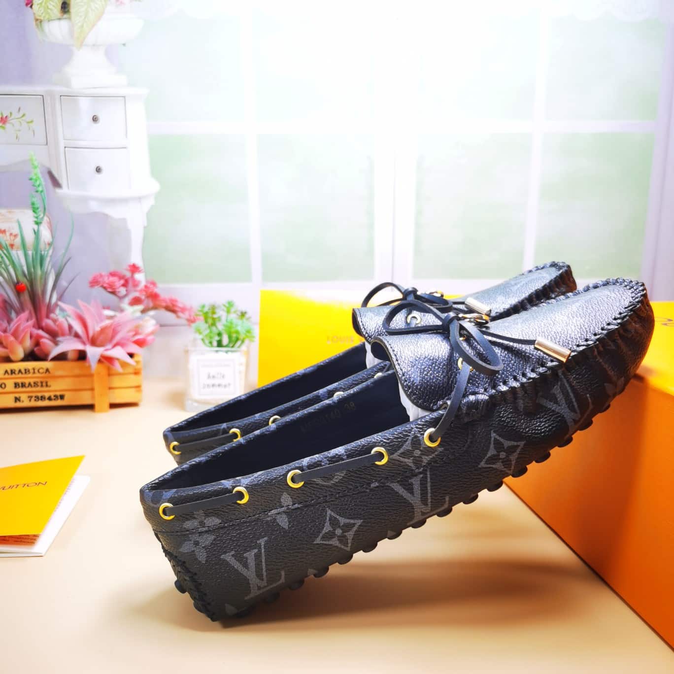LOUIS VUITTON GLORIA LOAFERS MONOGRAM BLACK - Image 5