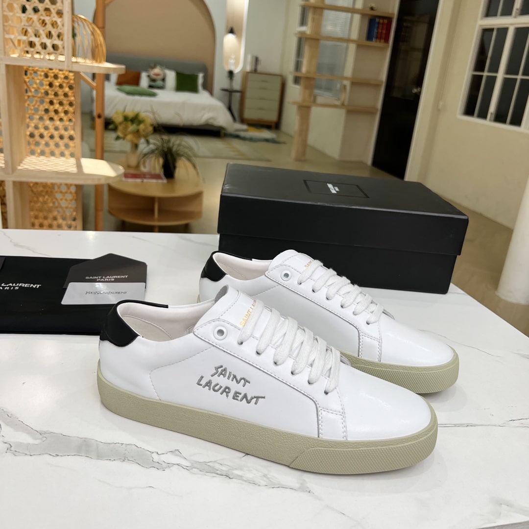 SAINT LAURENT COURT CLASSIC EMBROIDERED SNEAKERS BLACK AND WHITE - Image 10