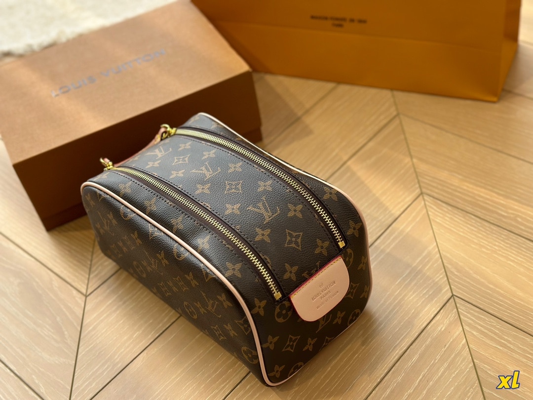 LOUIS VUITTON DOPP KIT MONOGRAM BROWN 27CM - Image 3