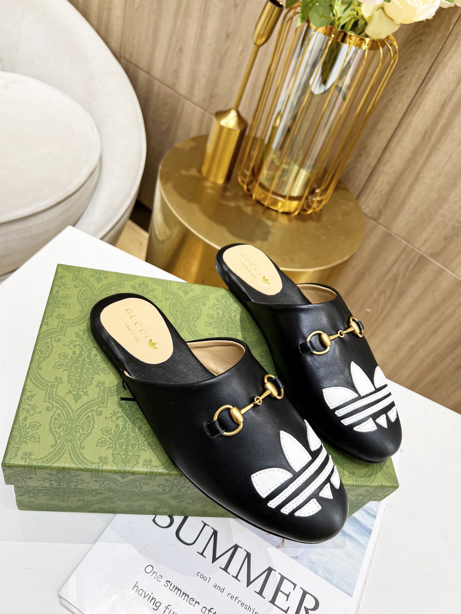 GUCCI X ADIDAS WOMEN'S TREFOIL SLIPPER LEATHER BLACK - Image 5