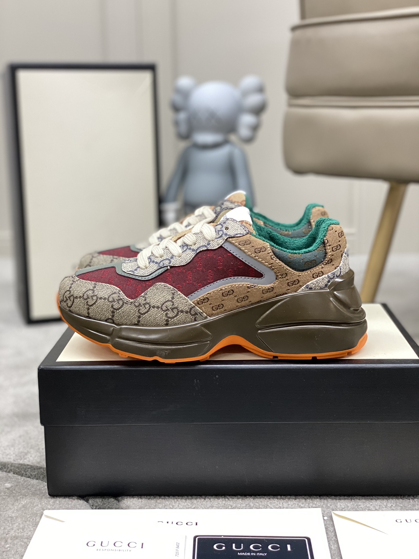 GUCCI WOMEN'S GG RHYTON SNEAKER 619891 99WG0 6060 - Image 6