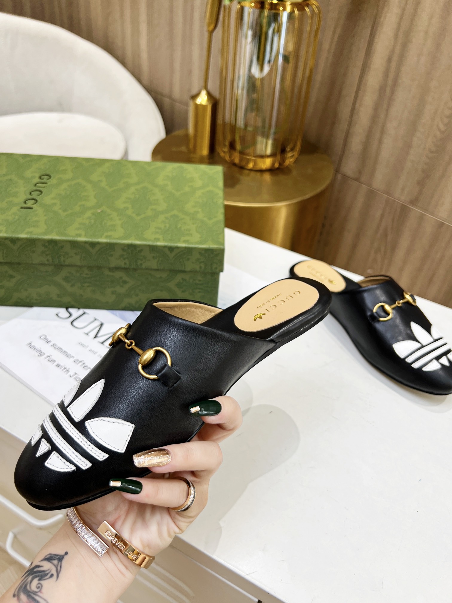 GUCCI X ADIDAS WOMEN'S TREFOIL SLIPPER LEATHER BLACK - Image 6