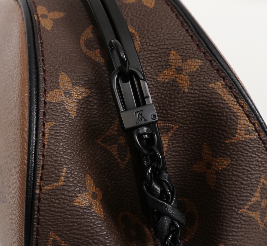 LOUIS VUITTON REVERSE MONOGRAM GIANT BOURSICOT M68606 - Image 6