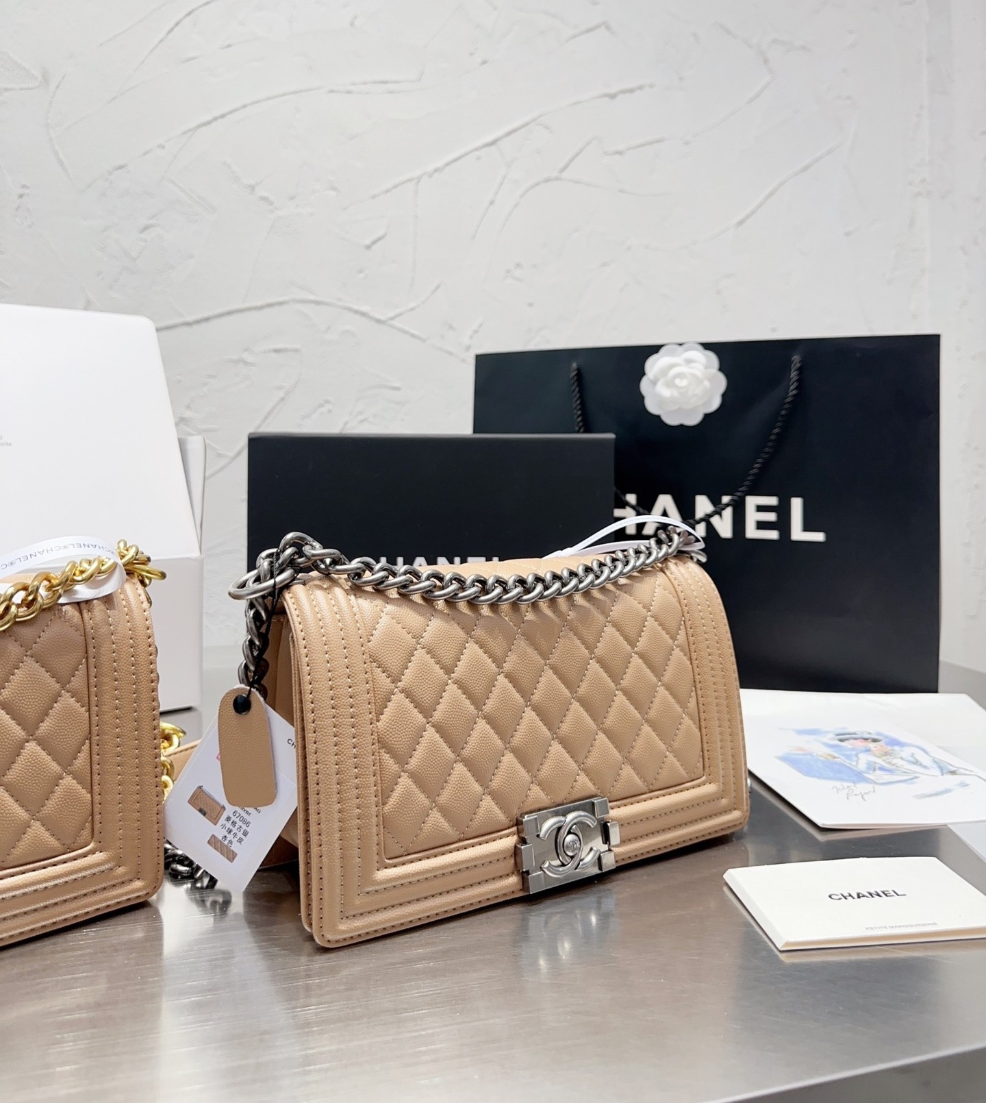 CHANEL SMALL BOY CHANEL HANDBAG NUDE 25CM - Image 2