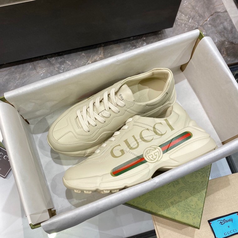 GUCCI WOMEN'S RHYTON GUCCI LOGO LEATHER SNEAKER 528892 DRW00 9522 - Image 4