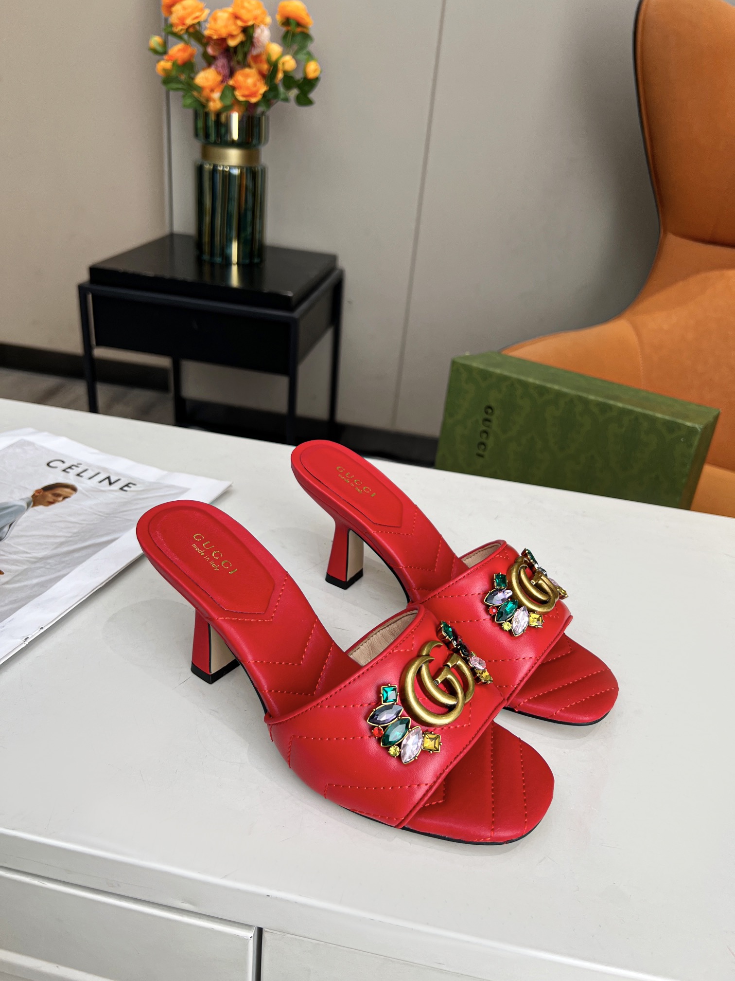 GUCCI WOMEN'S FLOWER DOUBLE G SLIDE SANDAL WINE RED - Image 8